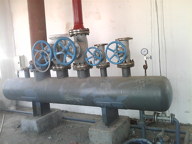 大兴大兴大兴蒸汽分气缸3.jpeg
